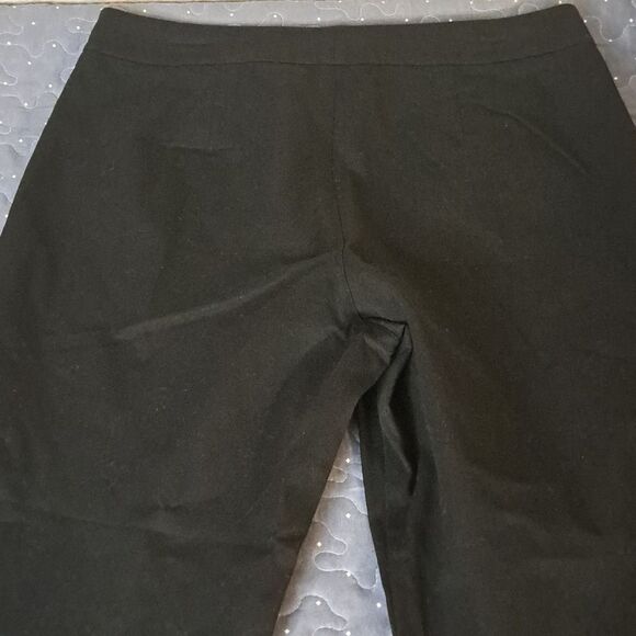 T530 by Debra deRoo Black cropped pants size medium - Picture 4 of 5
